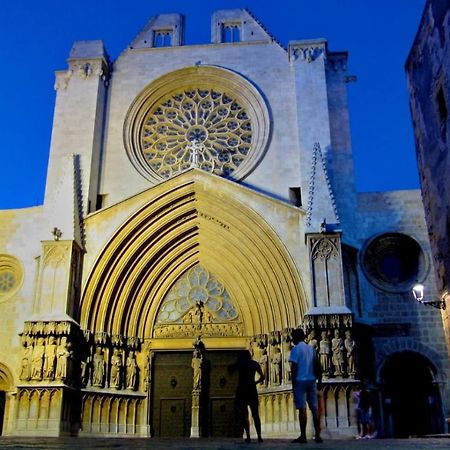 Appartamento Apartament Elizabet Tarragona Esterno foto