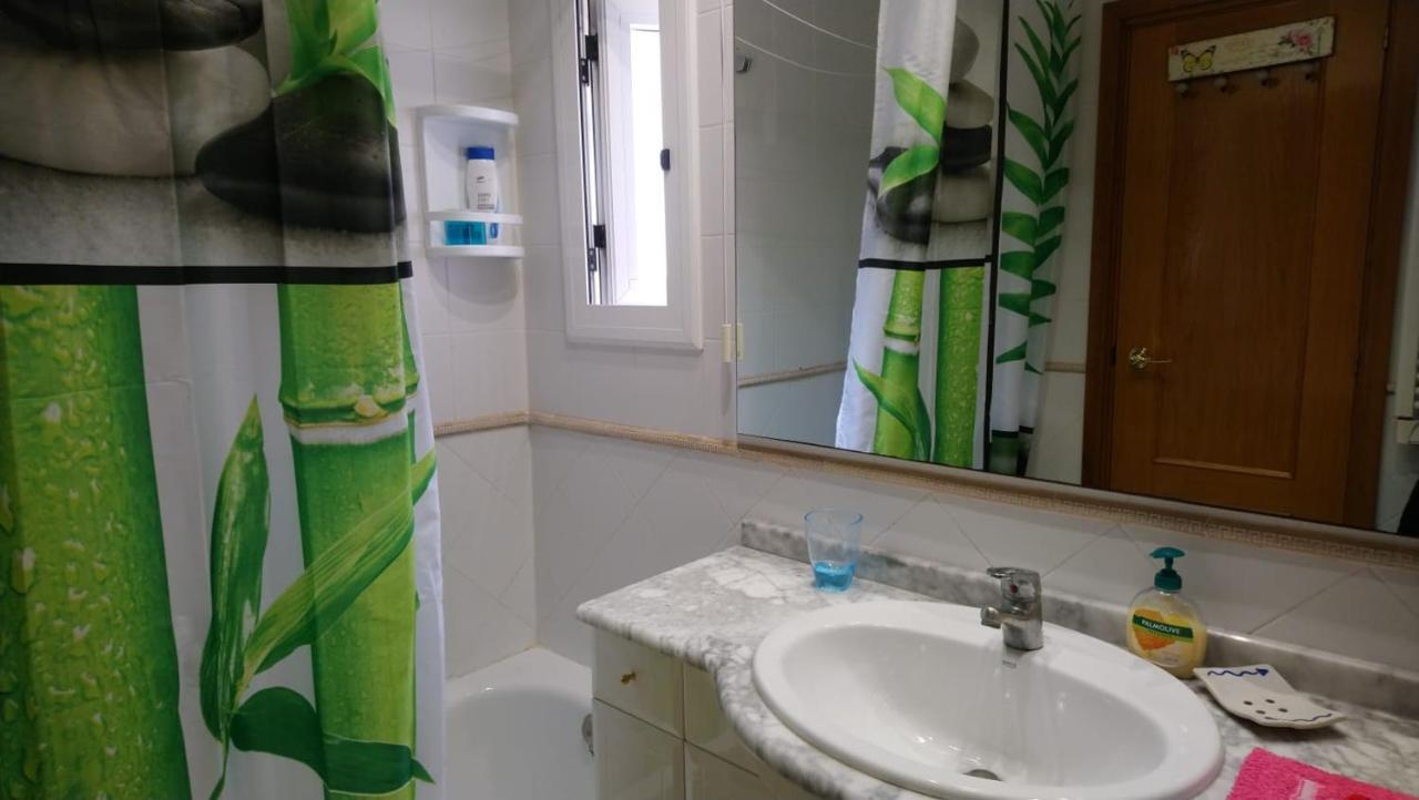 Appartamento Apartament Elizabet Tarragona Esterno foto