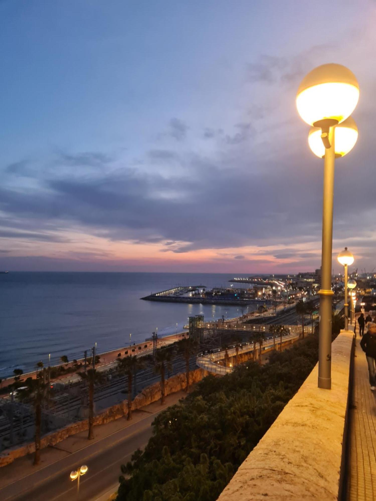 Appartamento Apartament Elizabet Tarragona Esterno foto